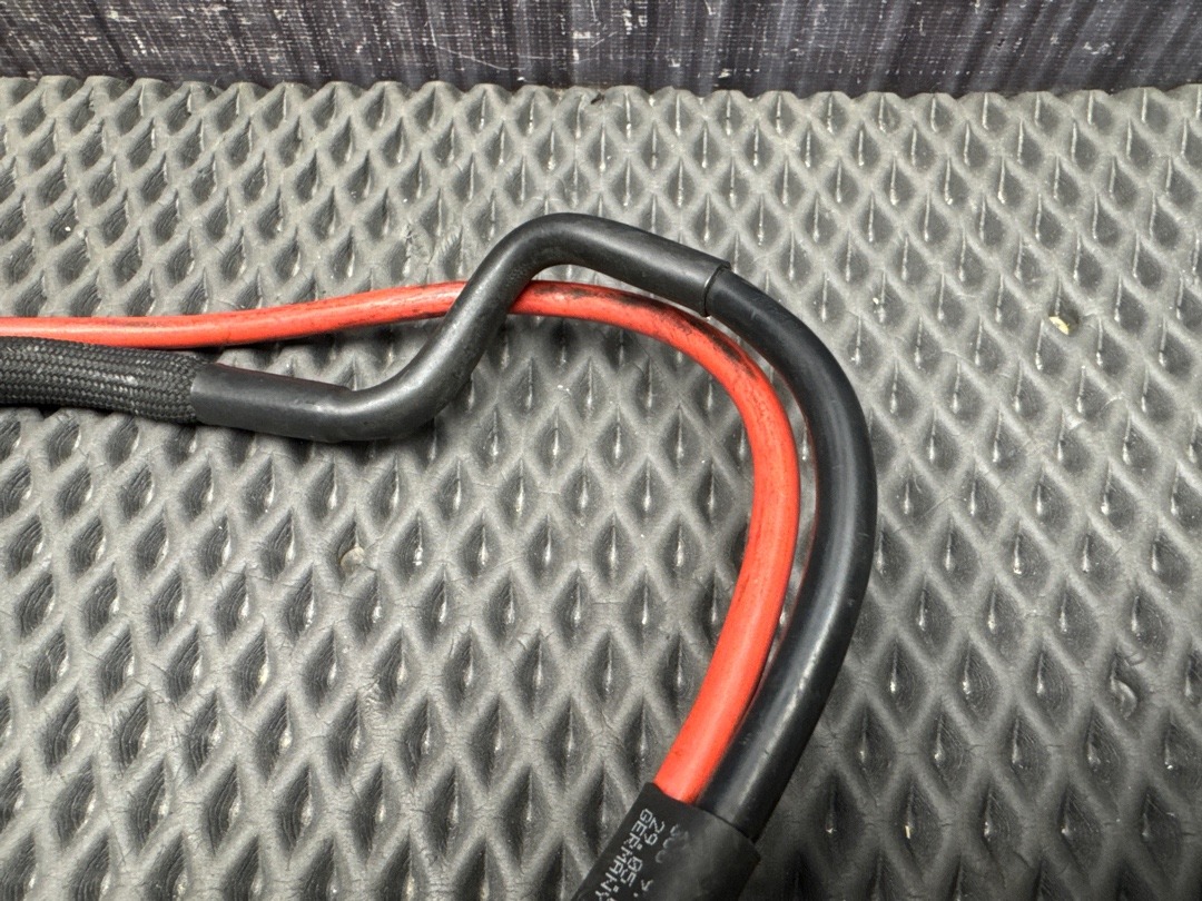 Клемма с проводом, 1000 рублей, Красноярск