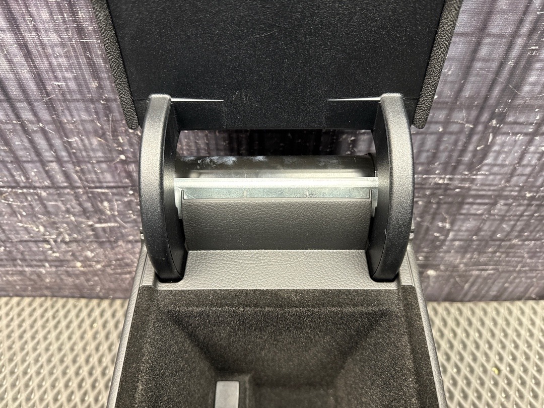 Подлокотник, 3213 рублей, Красноярск