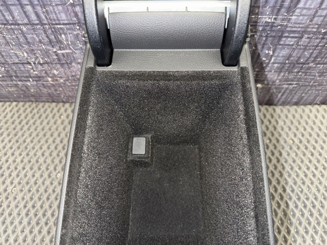 Подлокотник, 3213 рублей, Красноярск