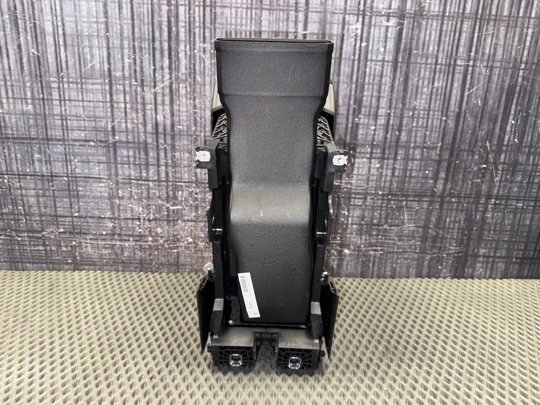 Подлокотник, 3213 рублей, Красноярск