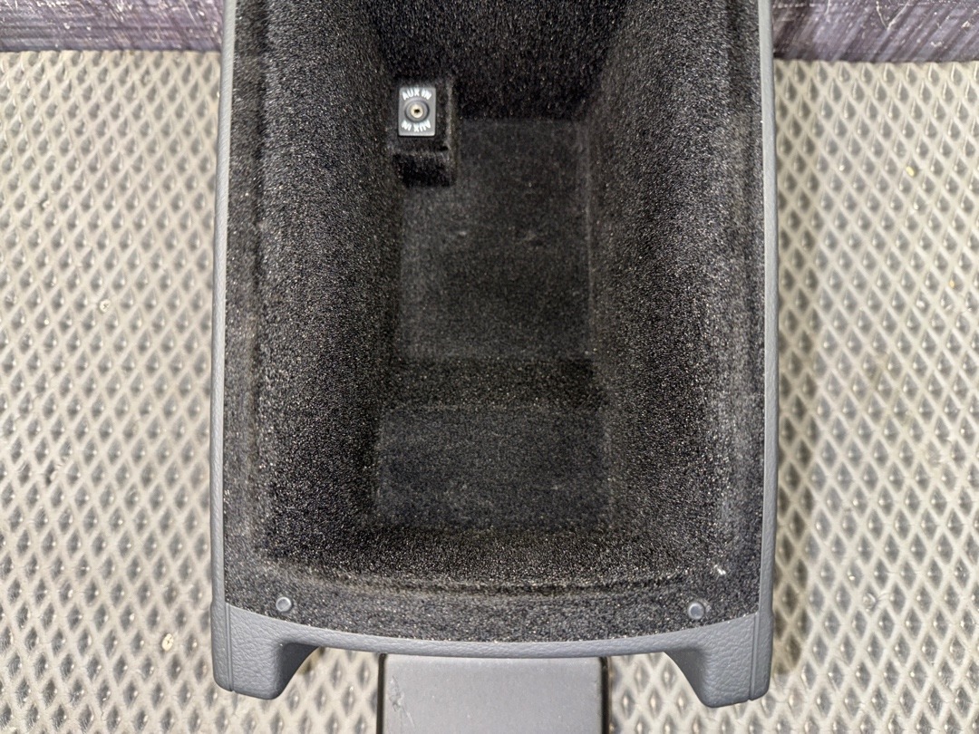 Подлокотник, 3780 рублей, Красноярск