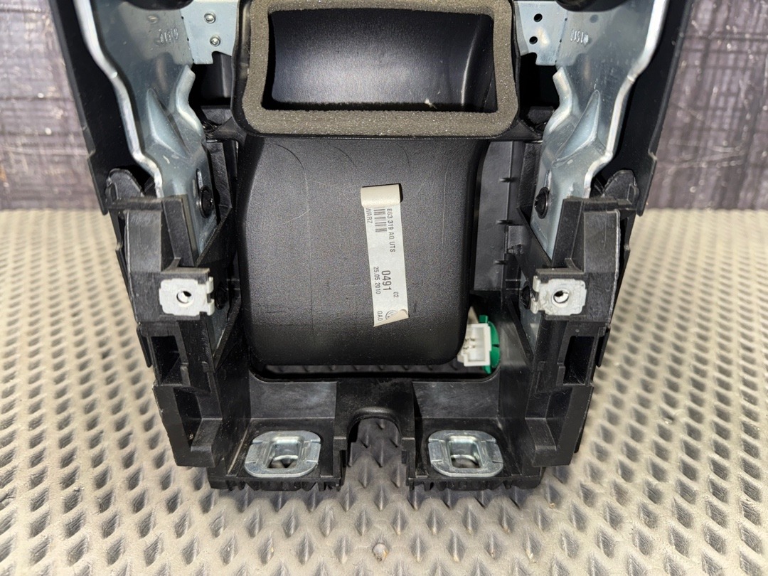 Подлокотник, 3780 рублей, Красноярск