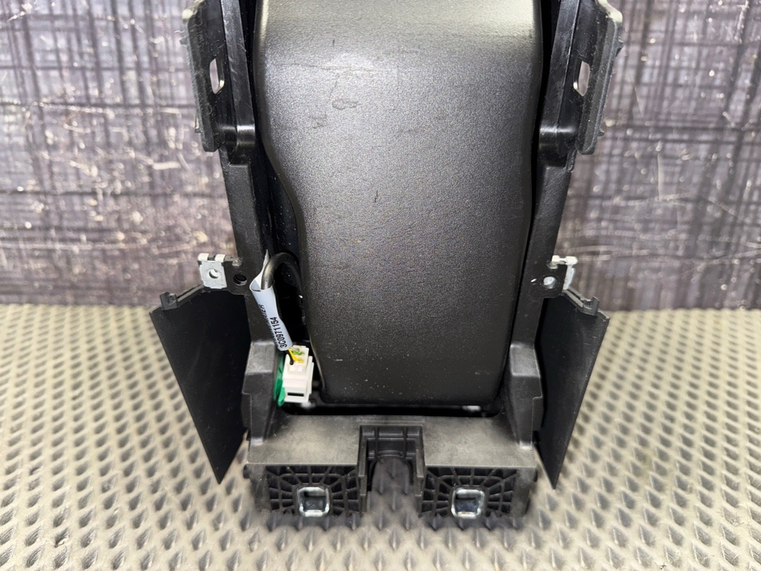 Подлокотник, 3780 рублей, Красноярск