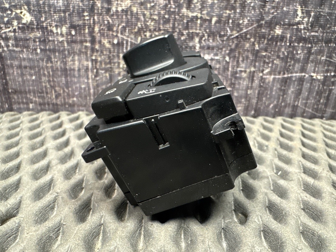 Переключатель света, 600 рублей, Красноярск