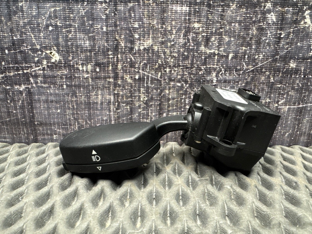 Подрулевой переключатель, 300 рублей, Красноярск