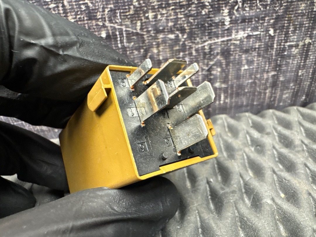 Реле, 432 рублей, Красноярск