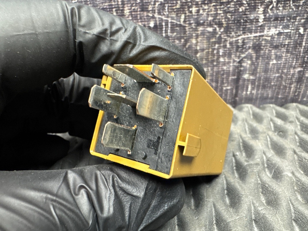 Реле, 432 рублей, Красноярск