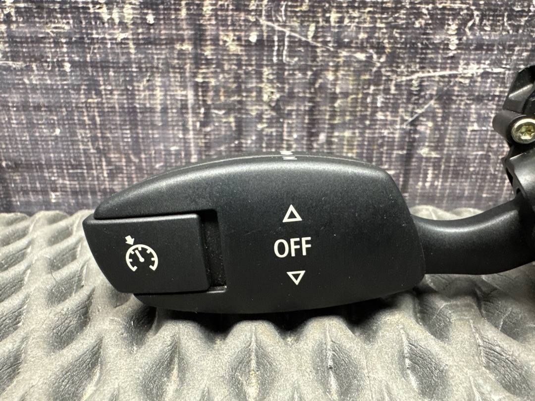 Подрулевой переключатель, 300 рублей, Красноярск