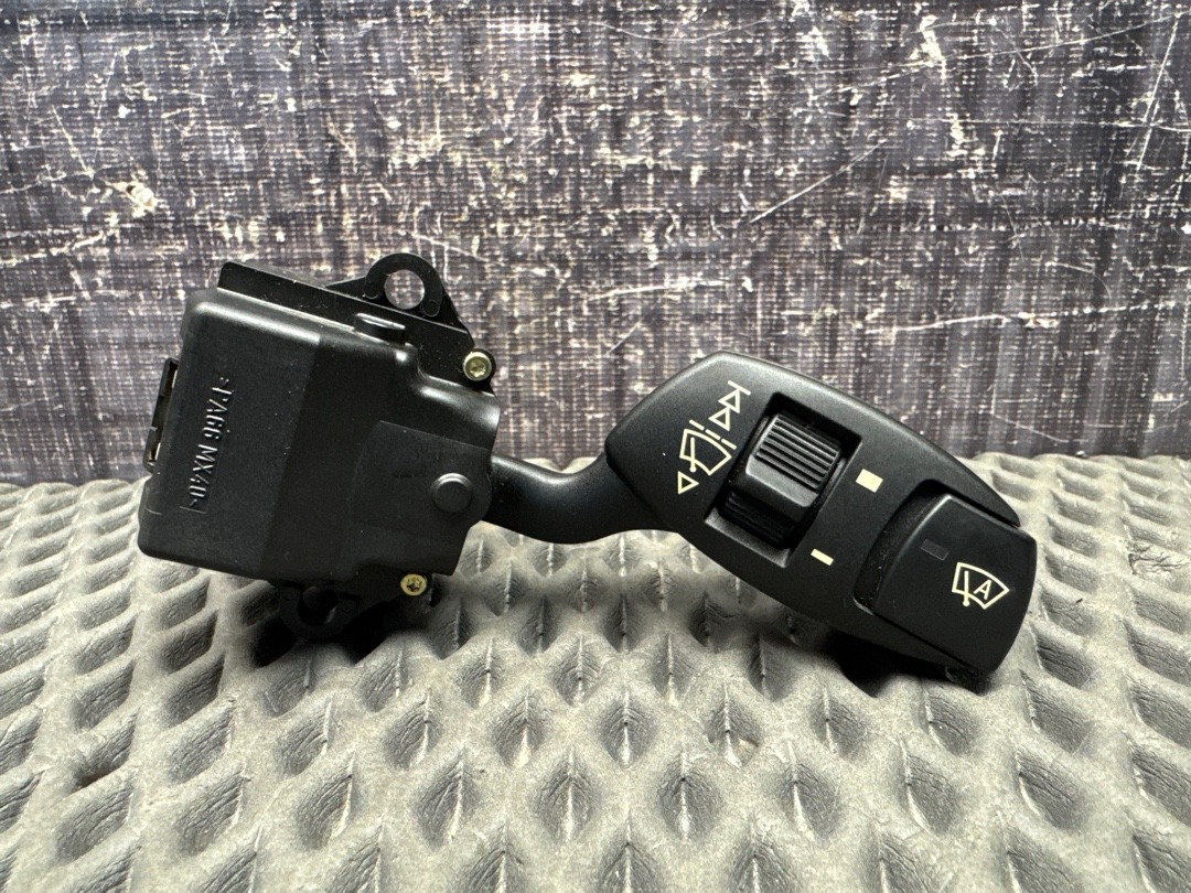 Подрулевой переключатель, 300 рублей, Красноярск