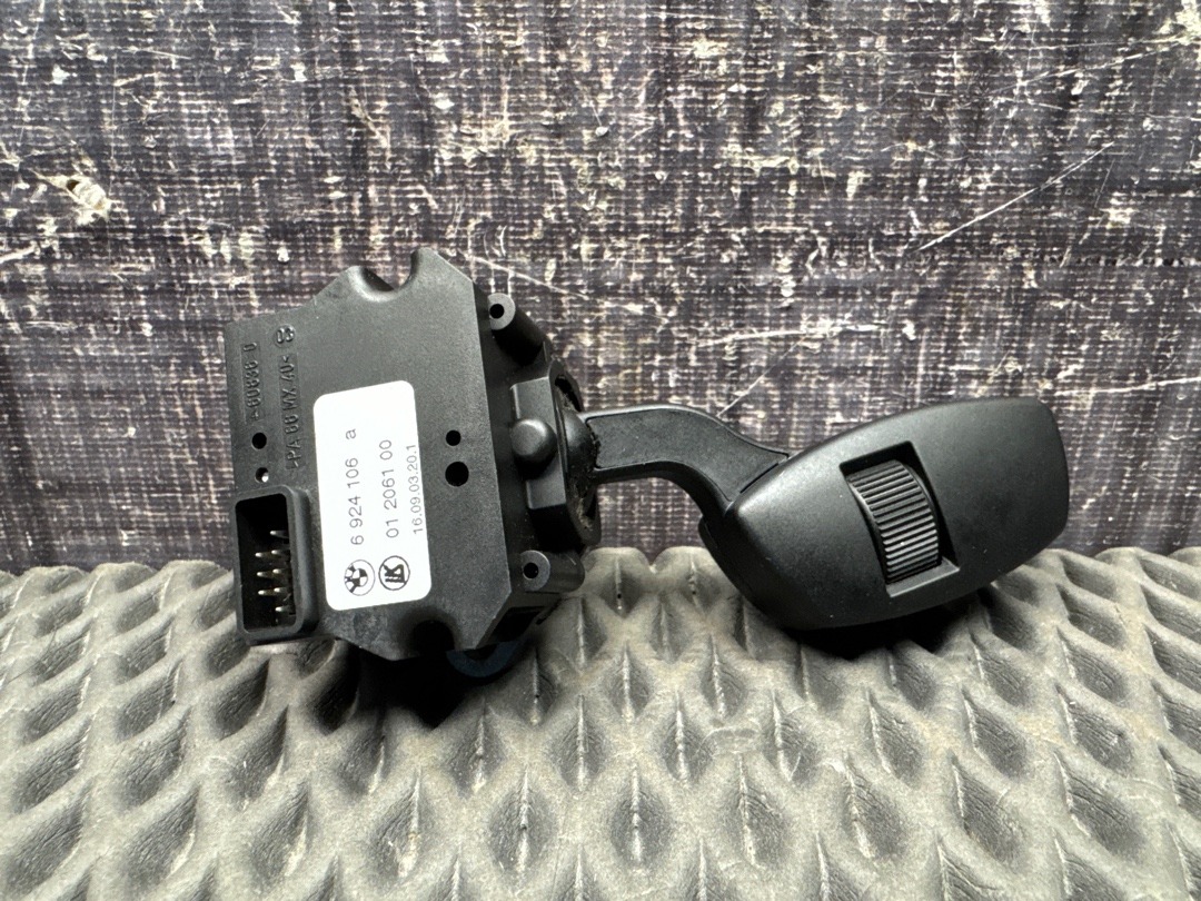 Подрулевой переключатель, 300 рублей, Красноярск