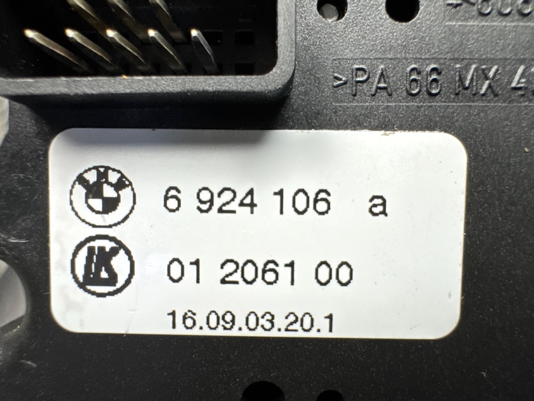 Подрулевой переключатель, 300 рублей, Красноярск