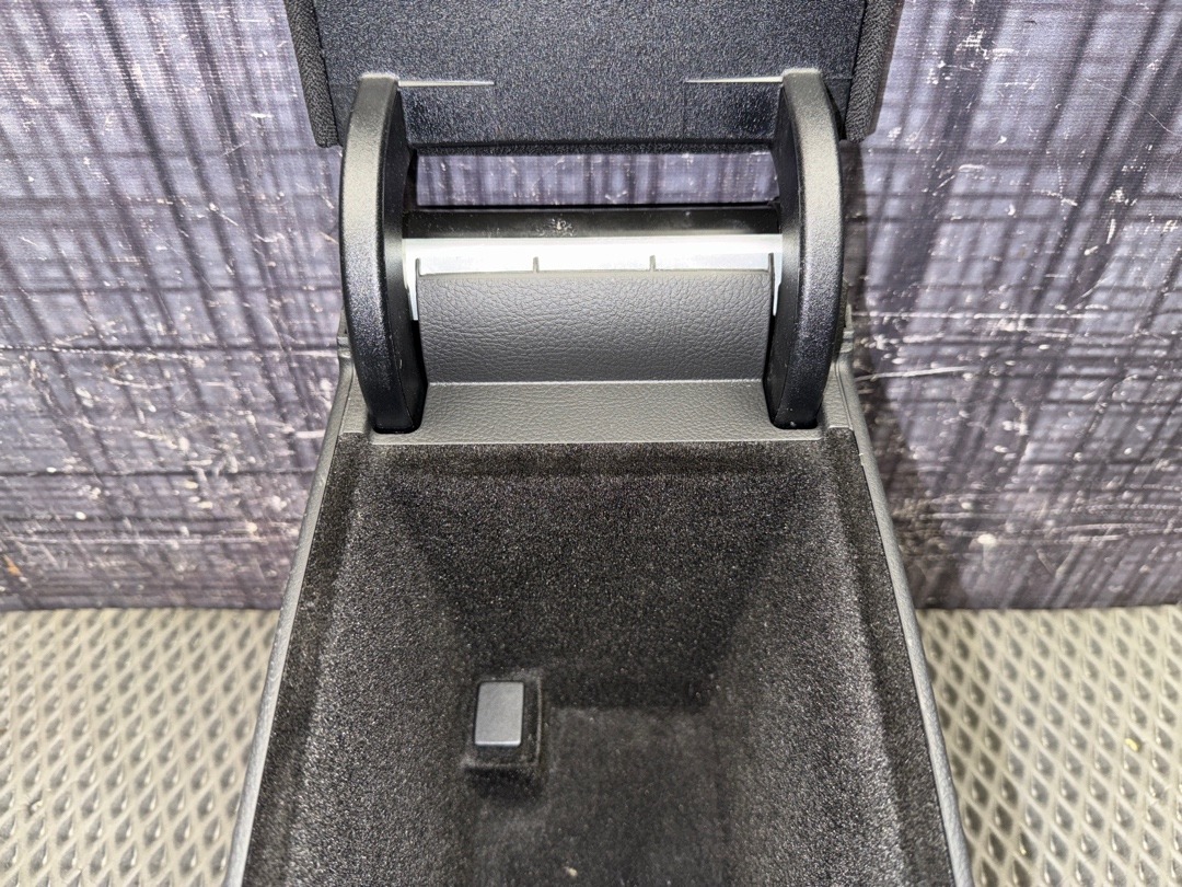 Подлокотник, 3220 рублей, Красноярск