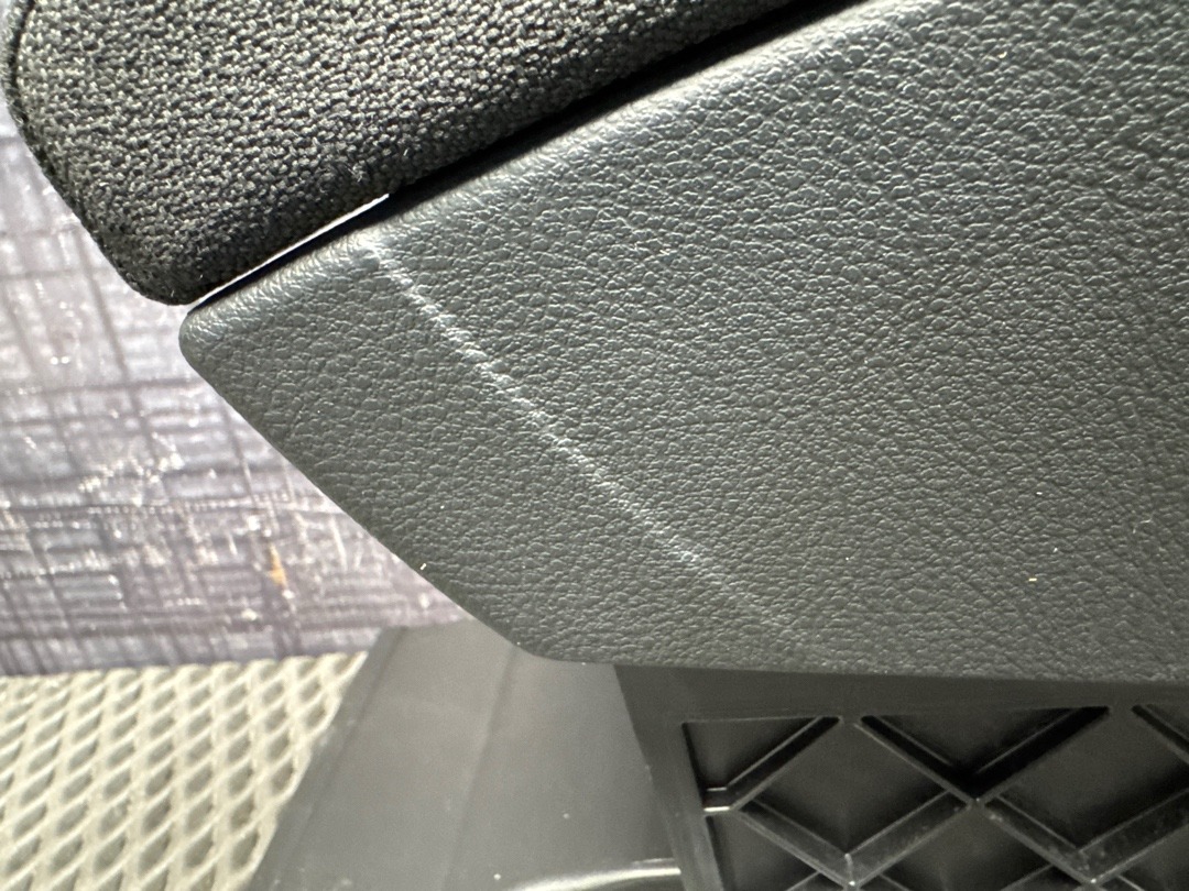 Подлокотник, 3220 рублей, Красноярск