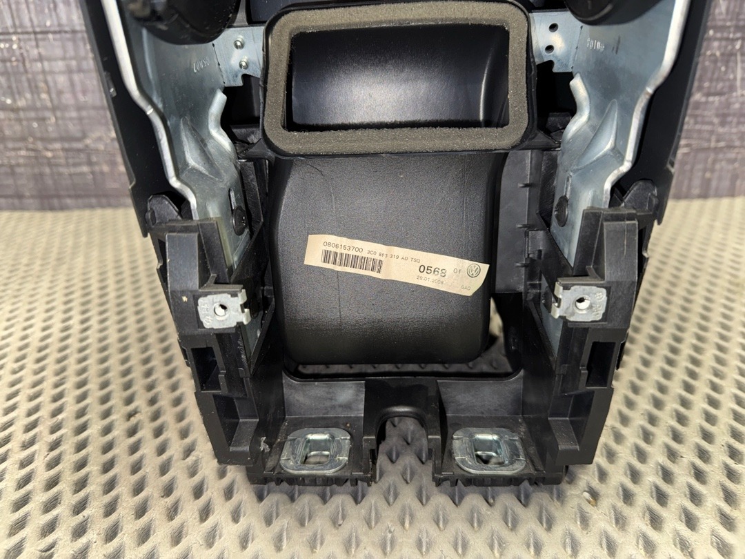 Подлокотник, 3220 рублей, Красноярск