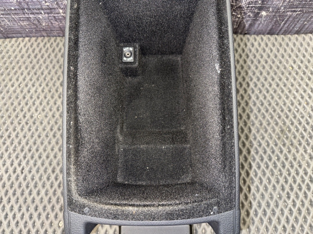 Подлокотник, 5960 рублей, Красноярск