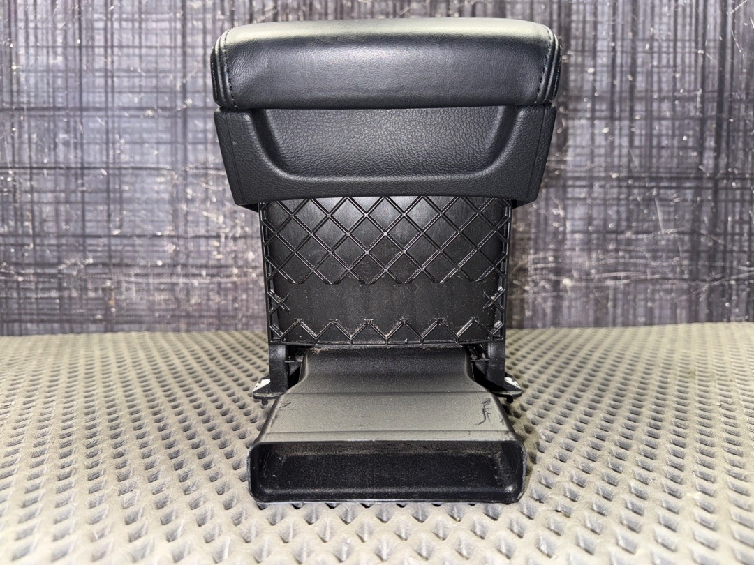 Подлокотник, 5960 рублей, Красноярск