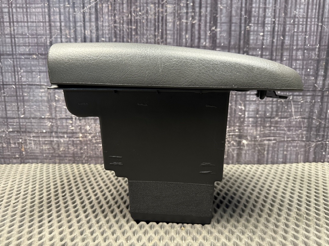 Подлокотник, 3020 рублей, Красноярск