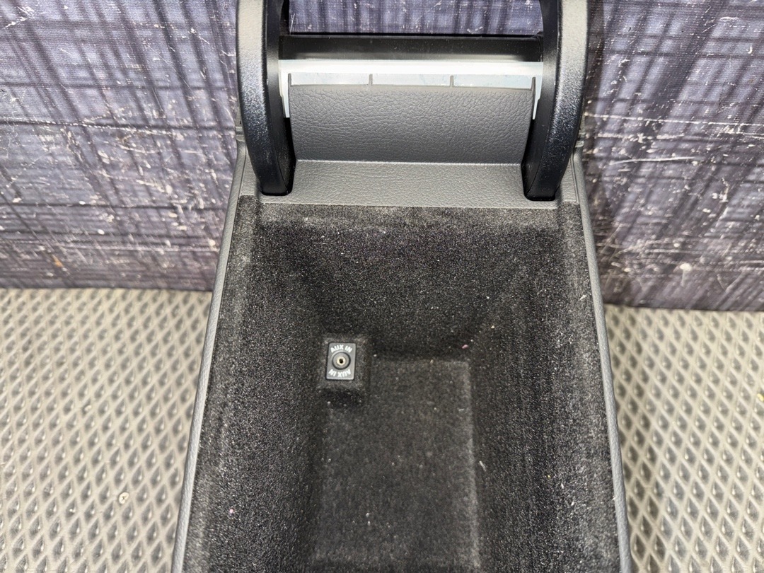 Подлокотник, 3780 рублей, Красноярск