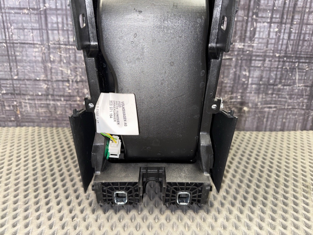 Подлокотник, 3780 рублей, Красноярск