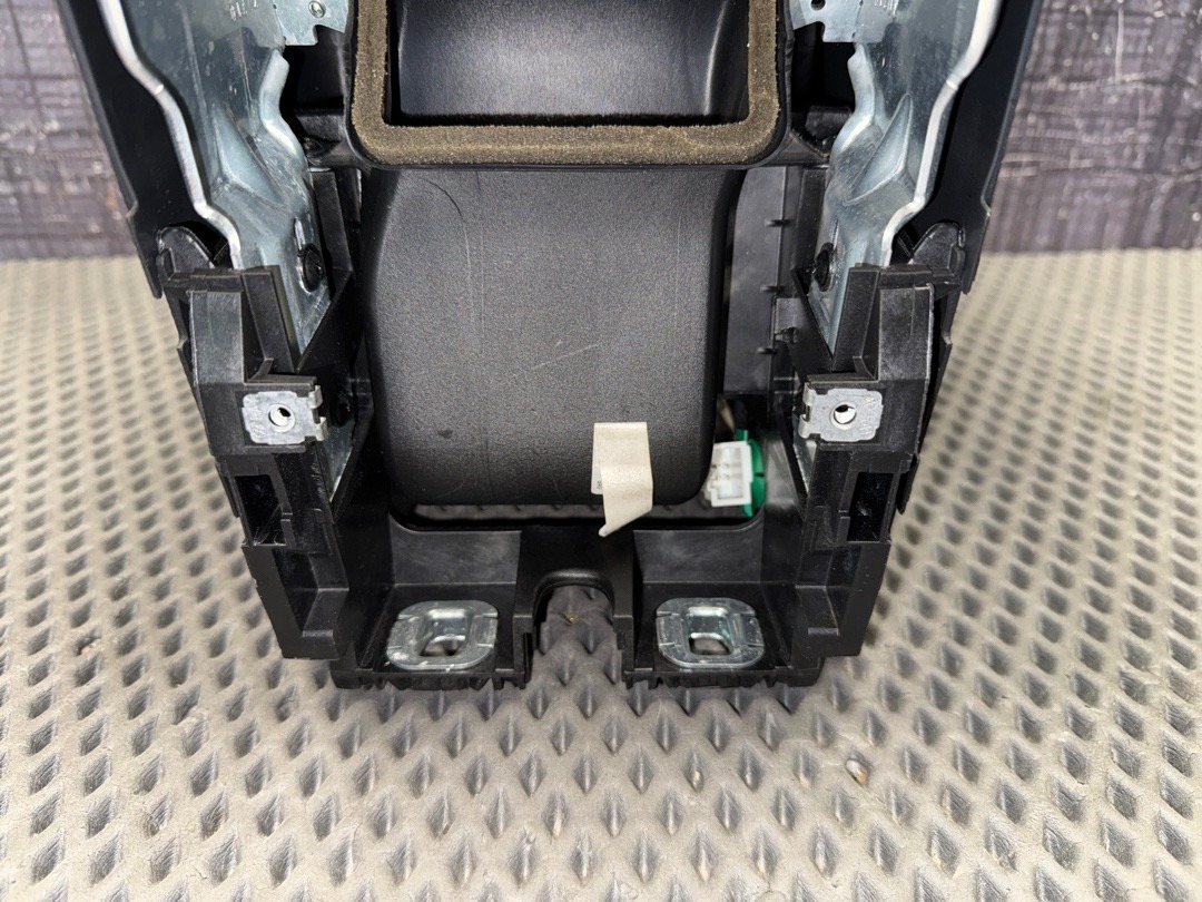 Подлокотник, 3780 рублей, Красноярск