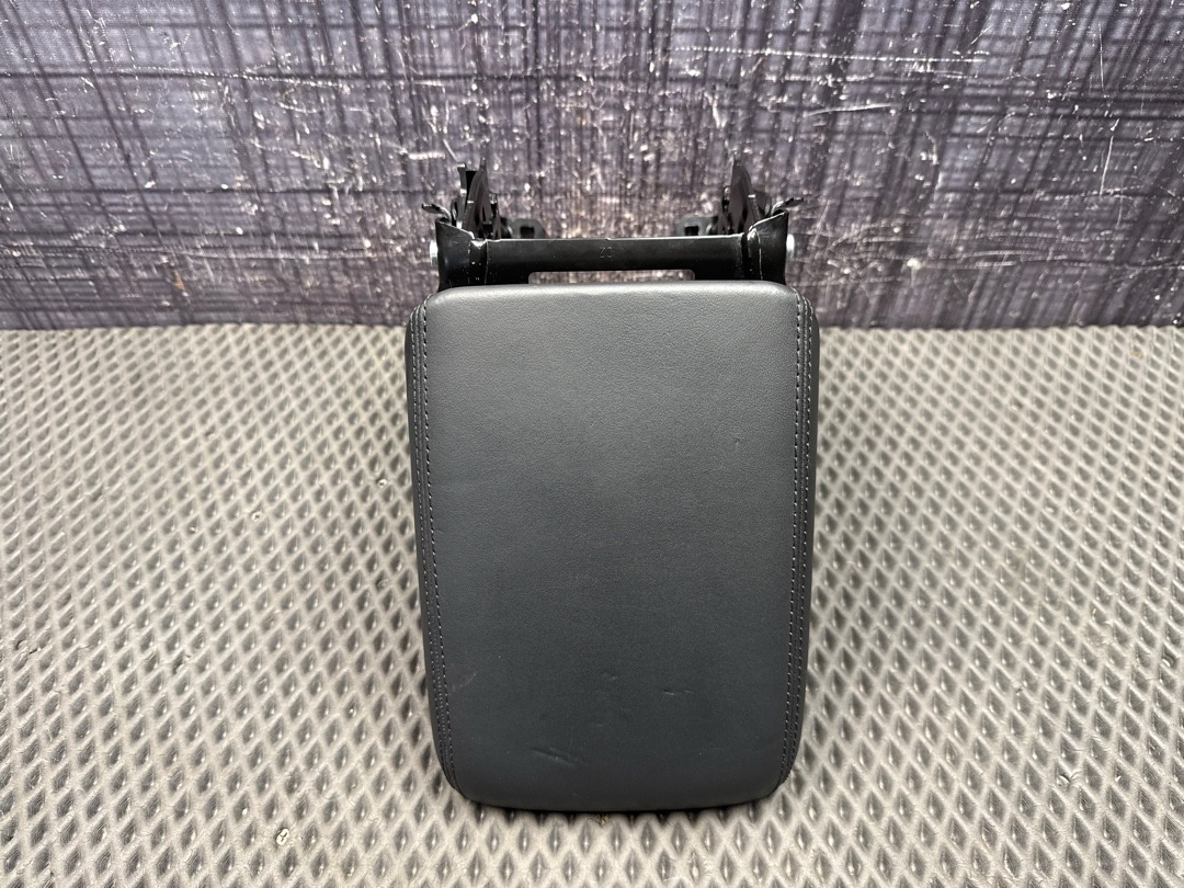 Подлокотник, 4010 рублей, Красноярск