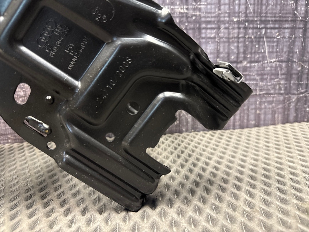 Подлокотник, 4010 рублей, Красноярск