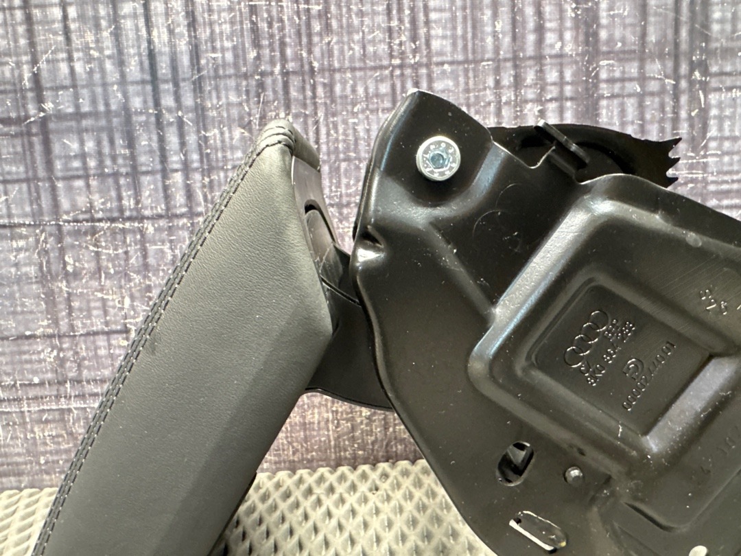 Подлокотник, 4010 рублей, Красноярск