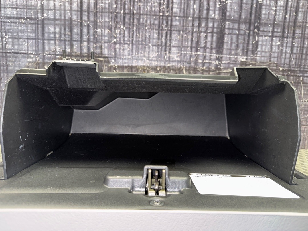 Бардачок, 2320 рублей, Красноярск