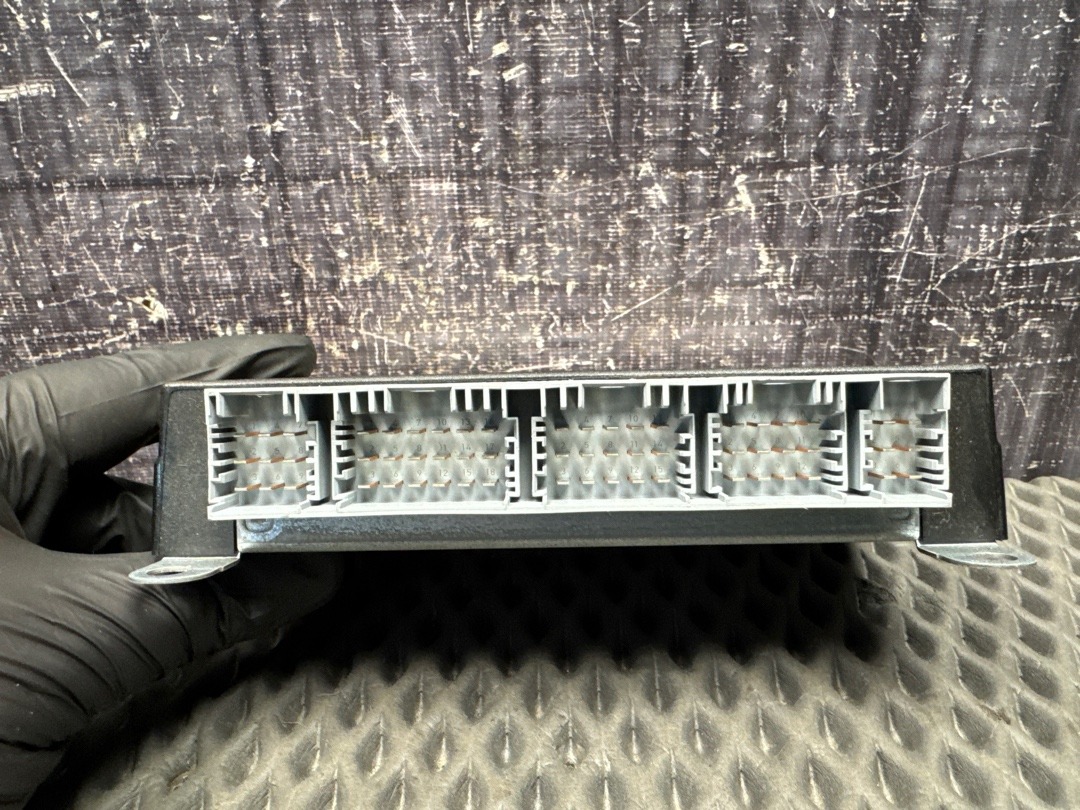 Блок управления подвеской, 4000 рублей, Красноярск