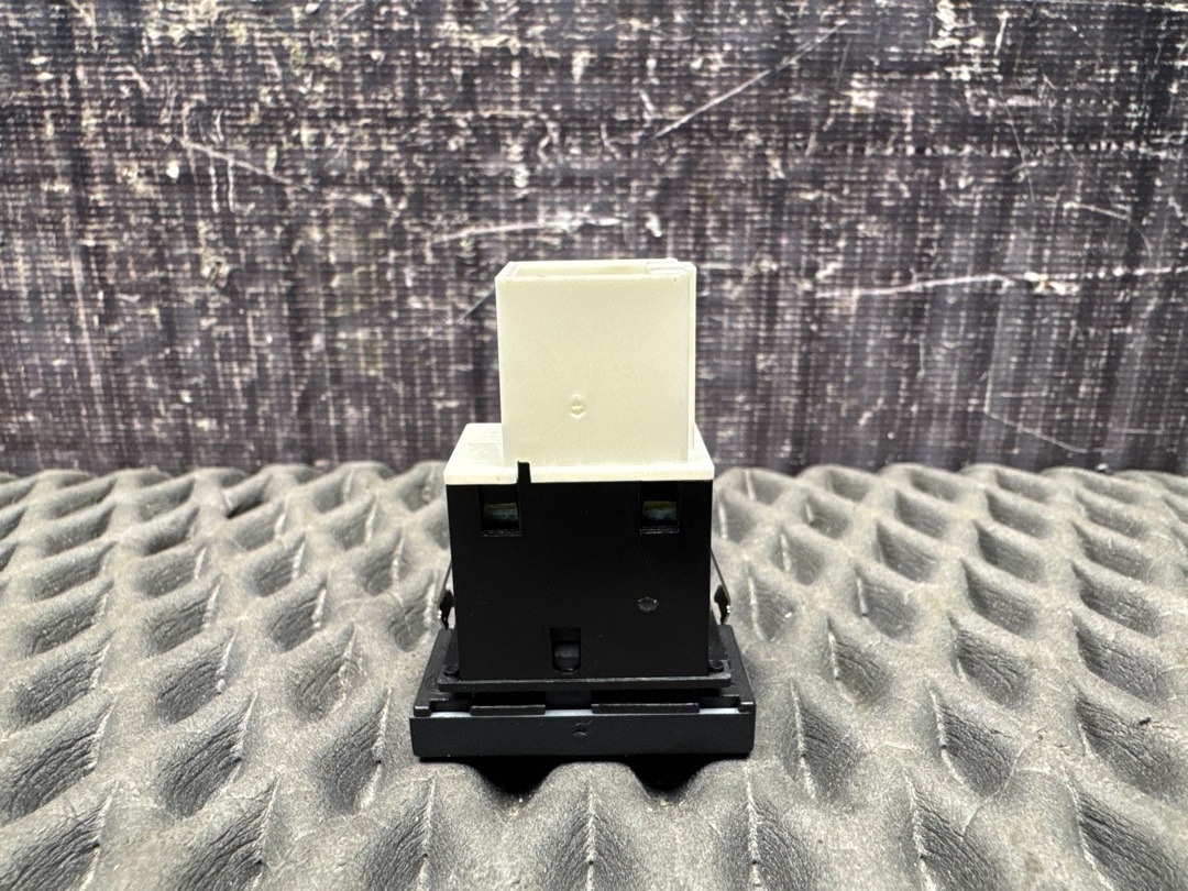 Кнопка салона, 250 рублей, Красноярск