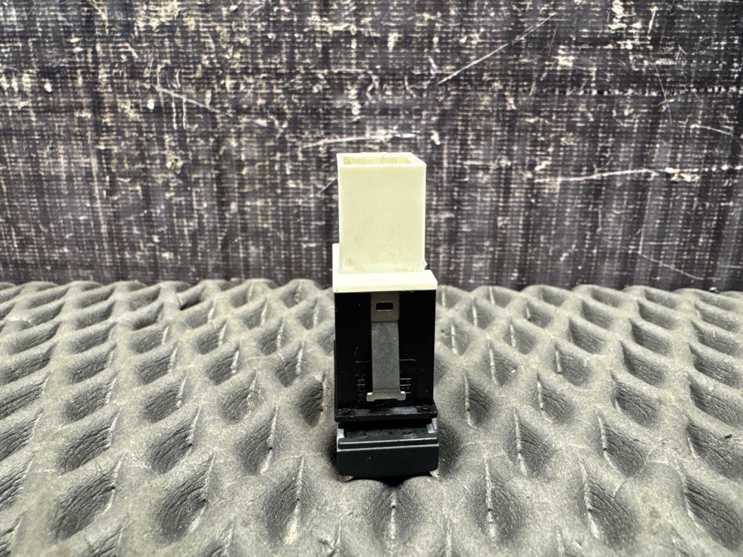 Кнопка салона, 250 рублей, Красноярск