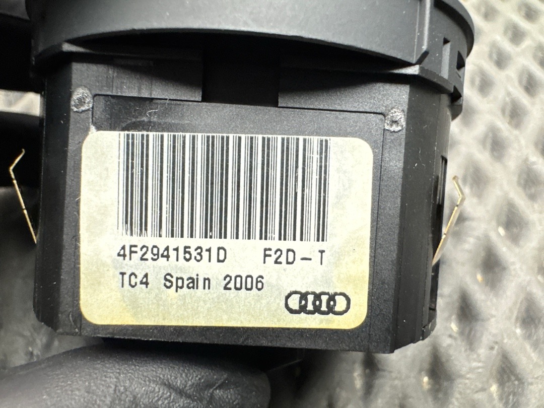 Переключатель света, 1000 рублей, Красноярск