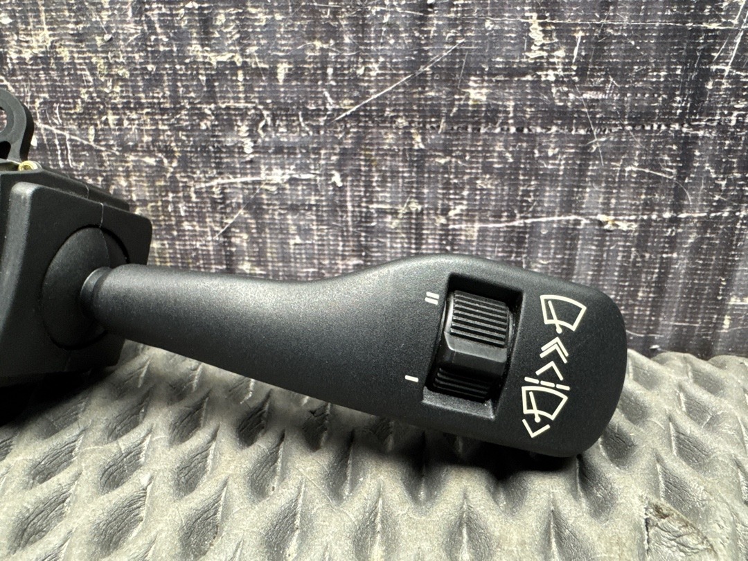 Подрулевой переключатель, 210 рублей, Красноярск