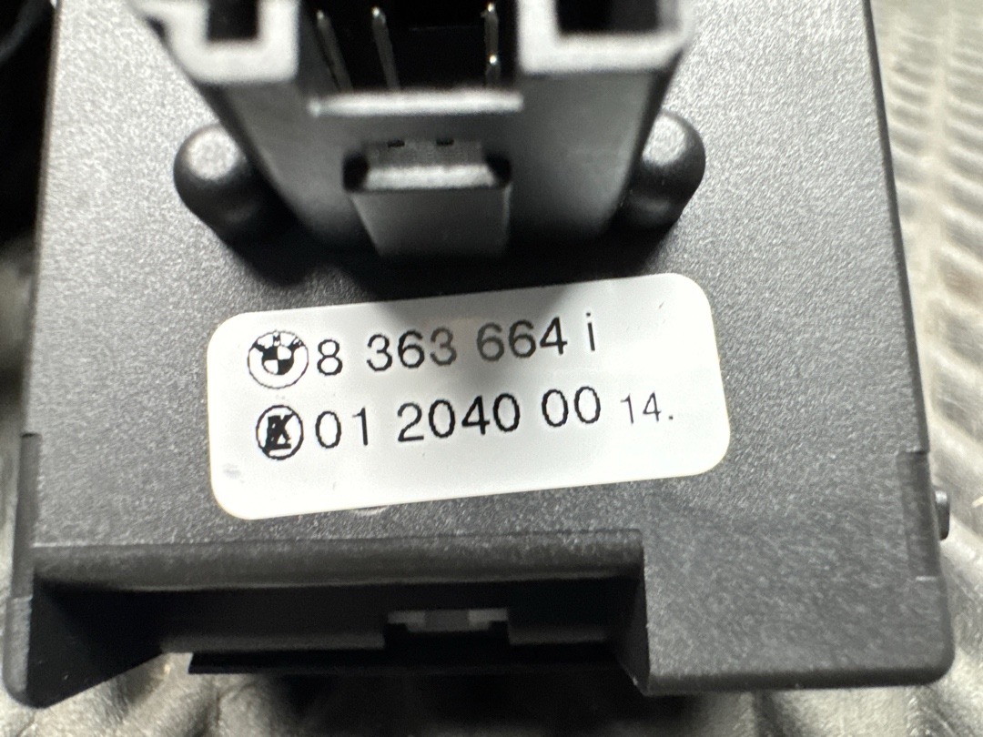 Подрулевой переключатель, 210 рублей, Красноярск