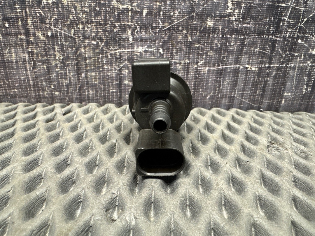 Клапан вентиляции топливного бака, 1000 рублей, Красноярск