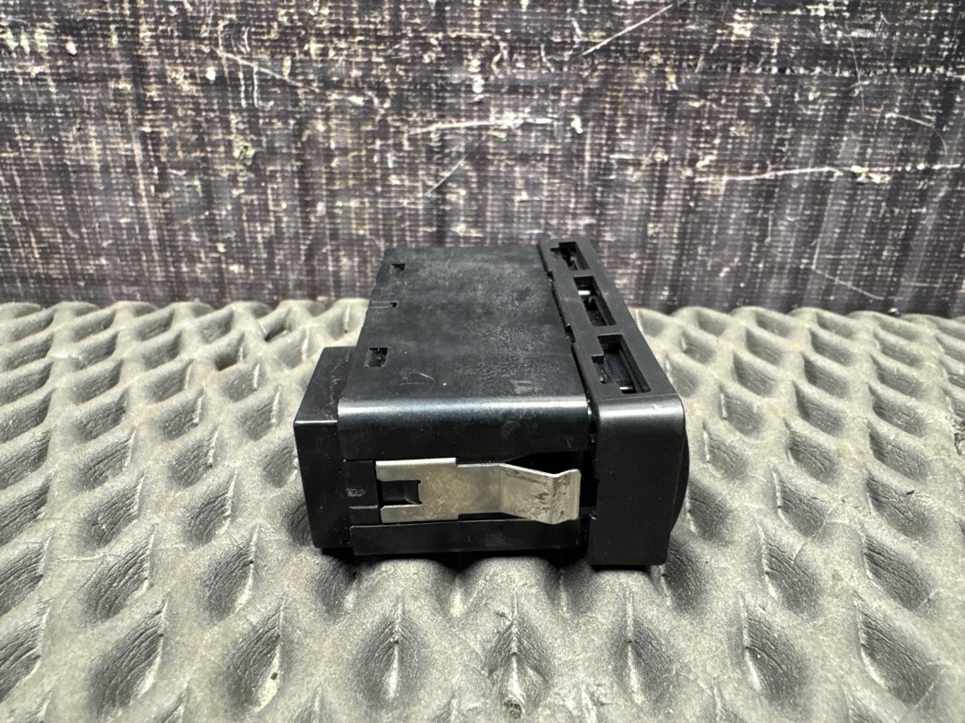 Кнопка аварийной остановки, 330 рублей, Красноярск