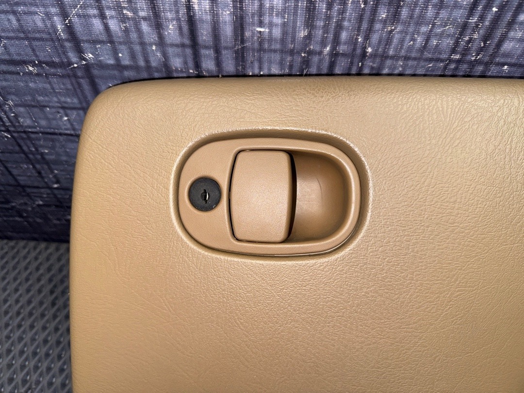 Бардачок, 2320 рублей, Красноярск