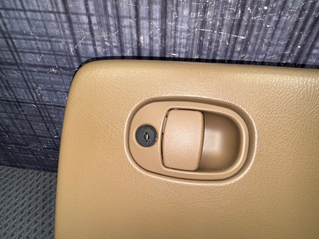 Бардачок, 2320 рублей, Красноярск