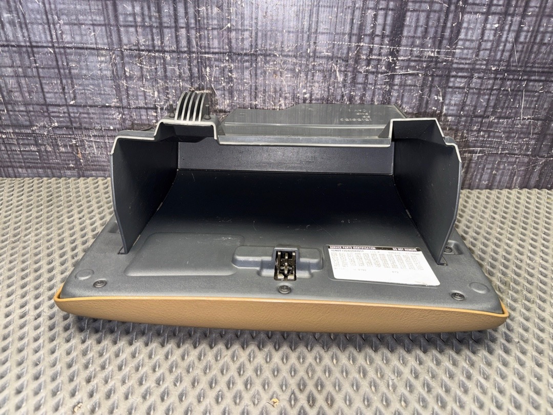 Бардачок, 2320 рублей, Красноярск