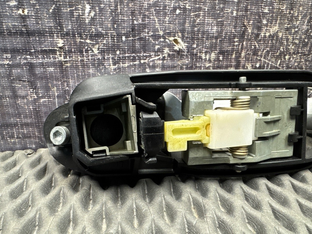 Ручка двери внешняя, 900 рублей, Красноярск