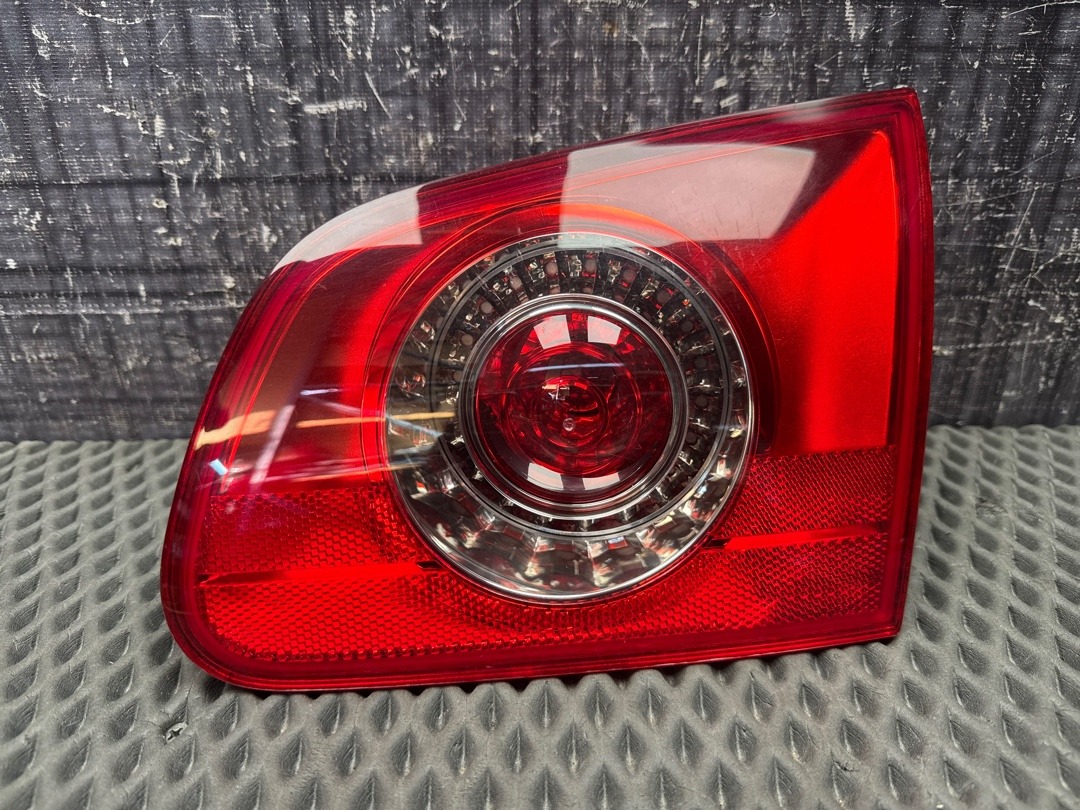 Фонарь в крышку багажника, 3860 рублей, Красноярск