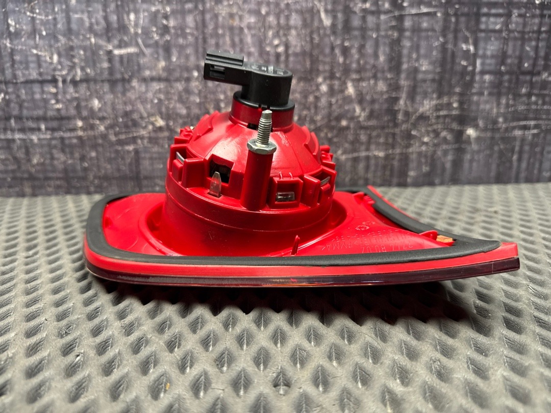 Фонарь в крышку багажника, 3860 рублей, Красноярск