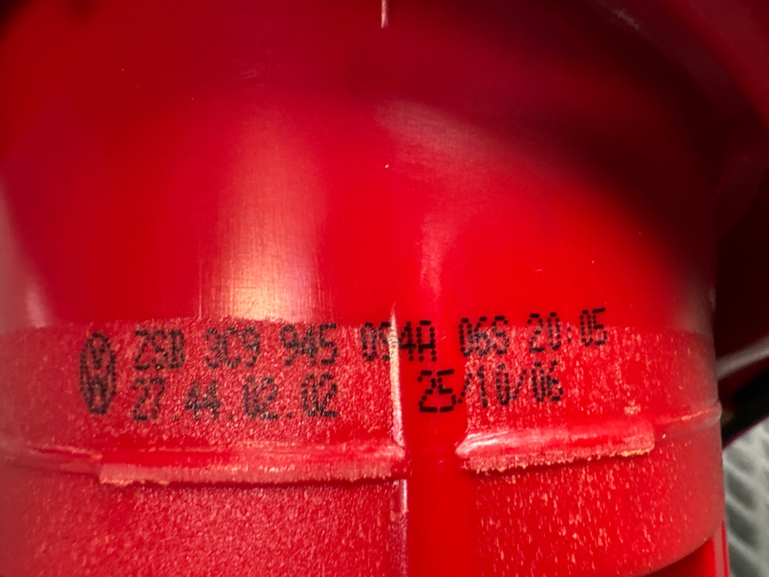 Фонарь в крышку багажника, 3860 рублей, Красноярск