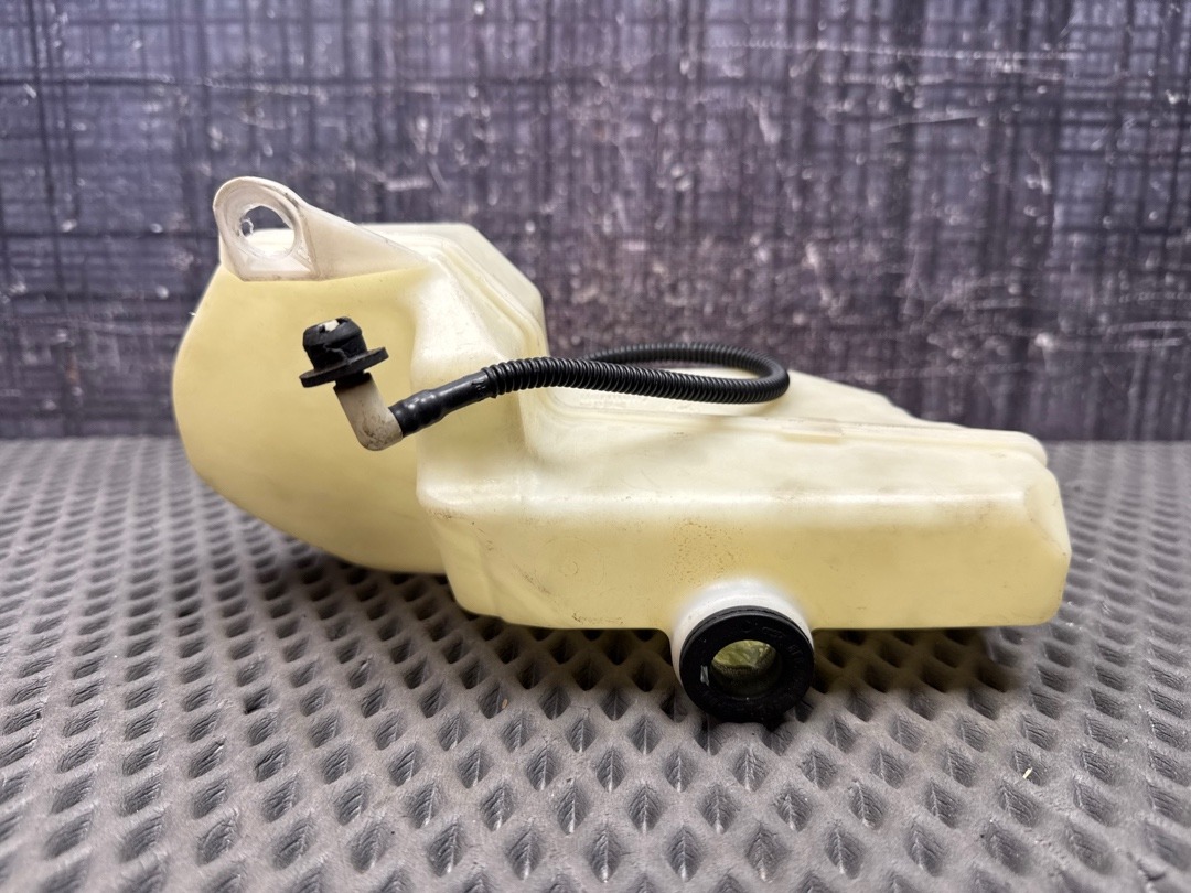 Бачок омывателя, 500 рублей, Красноярск