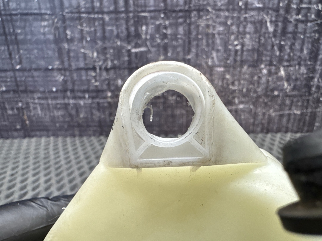 Бачок омывателя, 500 рублей, Красноярск