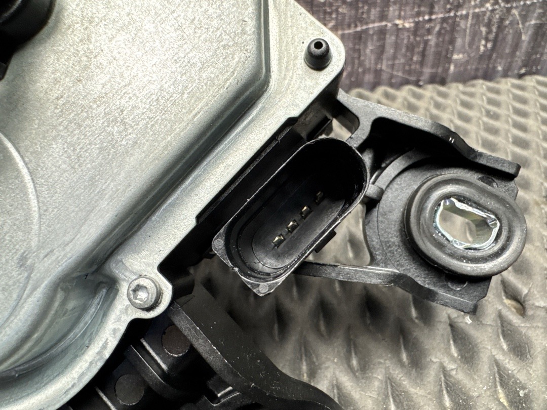 Мотор стеклоочистителя, 2860 рублей, Красноярск