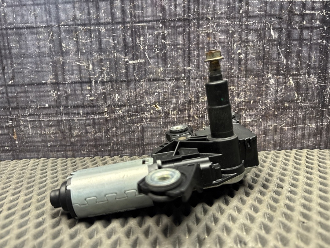 Мотор стеклоочистителя, 2860 рублей, Красноярск