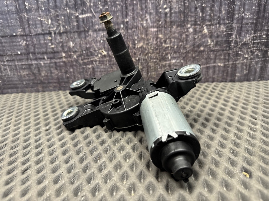 Мотор стеклоочистителя, 2860 рублей, Красноярск