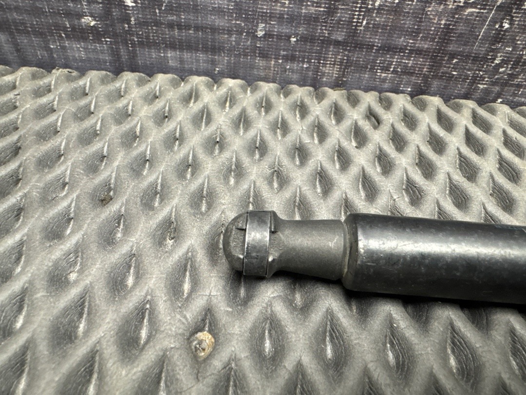 Амортизатор багажника, 880 рублей, Красноярск