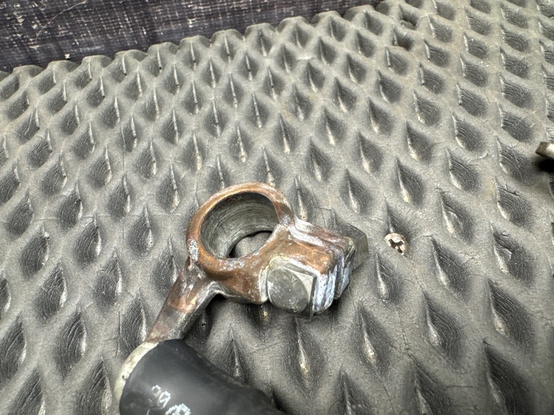 Клемма с проводом, 350 рублей, Красноярск